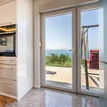 Apartmán Mladen By Interhome *
